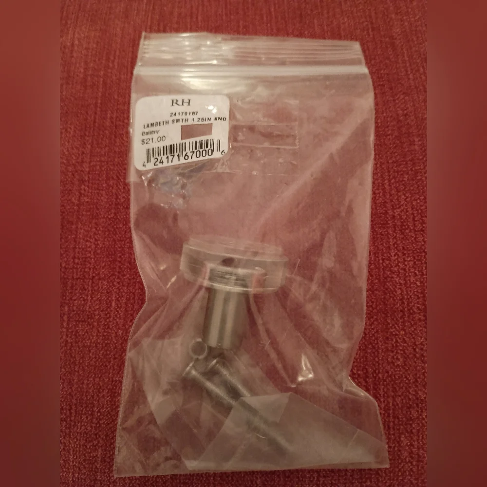 Restoration Hardware Lambeth Smooth Crystal 1.25 inch Knob NWT